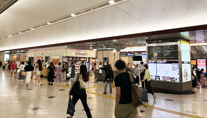 JR大阪駅・中央出口付近